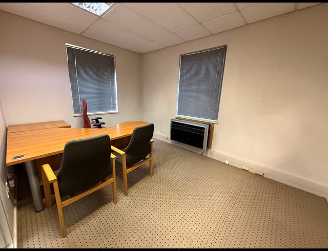 381M² OFFICE TO LET IN KILLARNEY